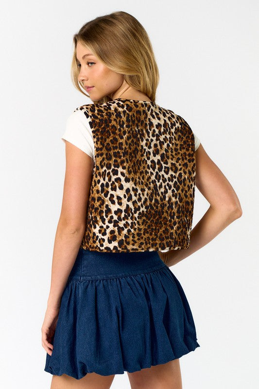THE ACCENT VEST