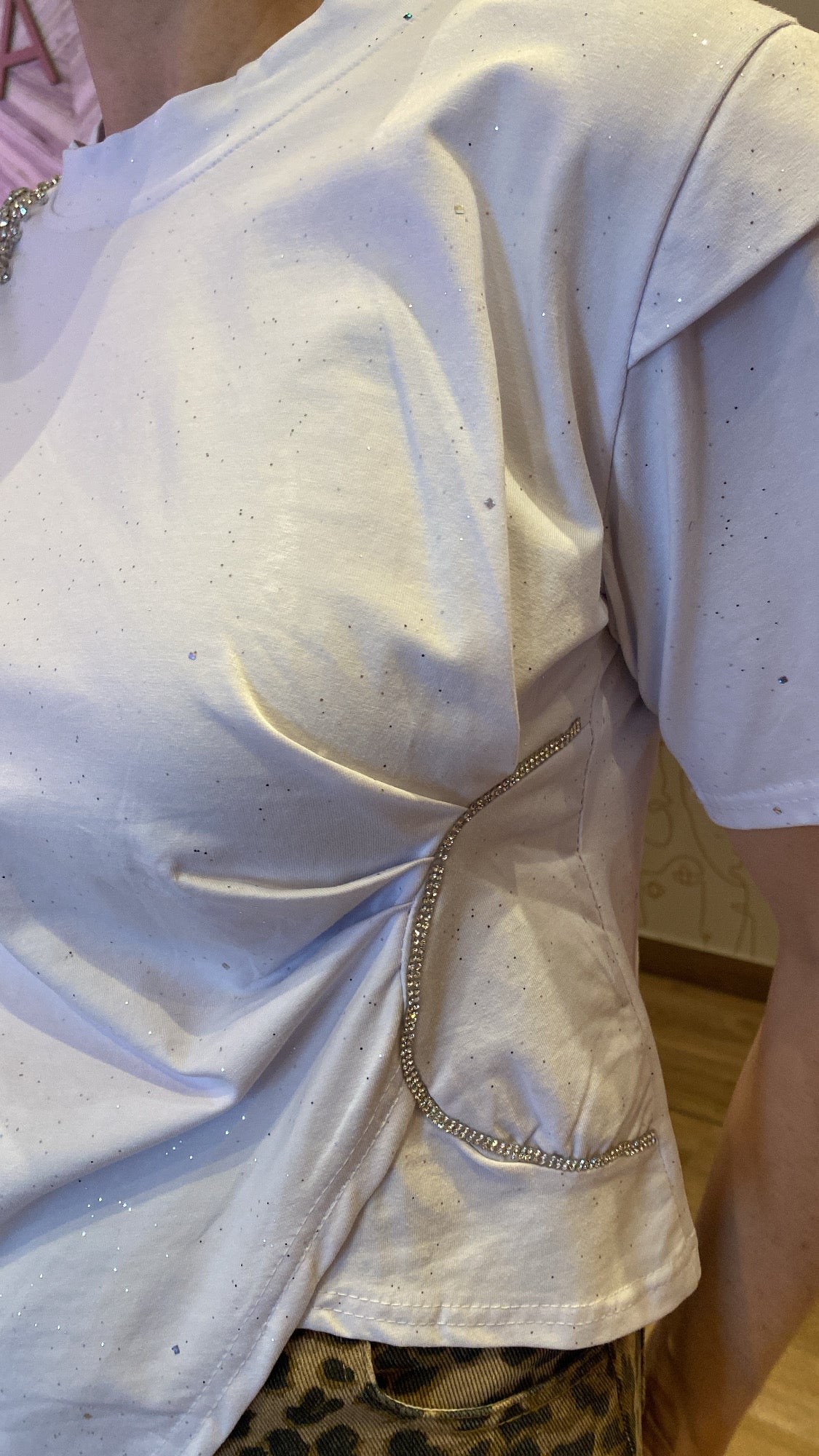 SPARKLY TSHIRT