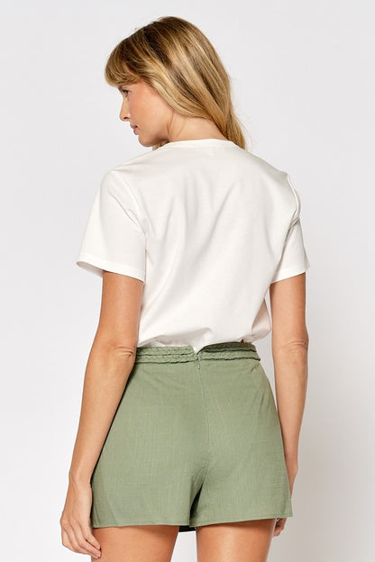 FRONT PLEAT DETAIL TOP