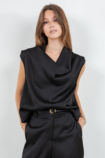 TUNNISE TOP