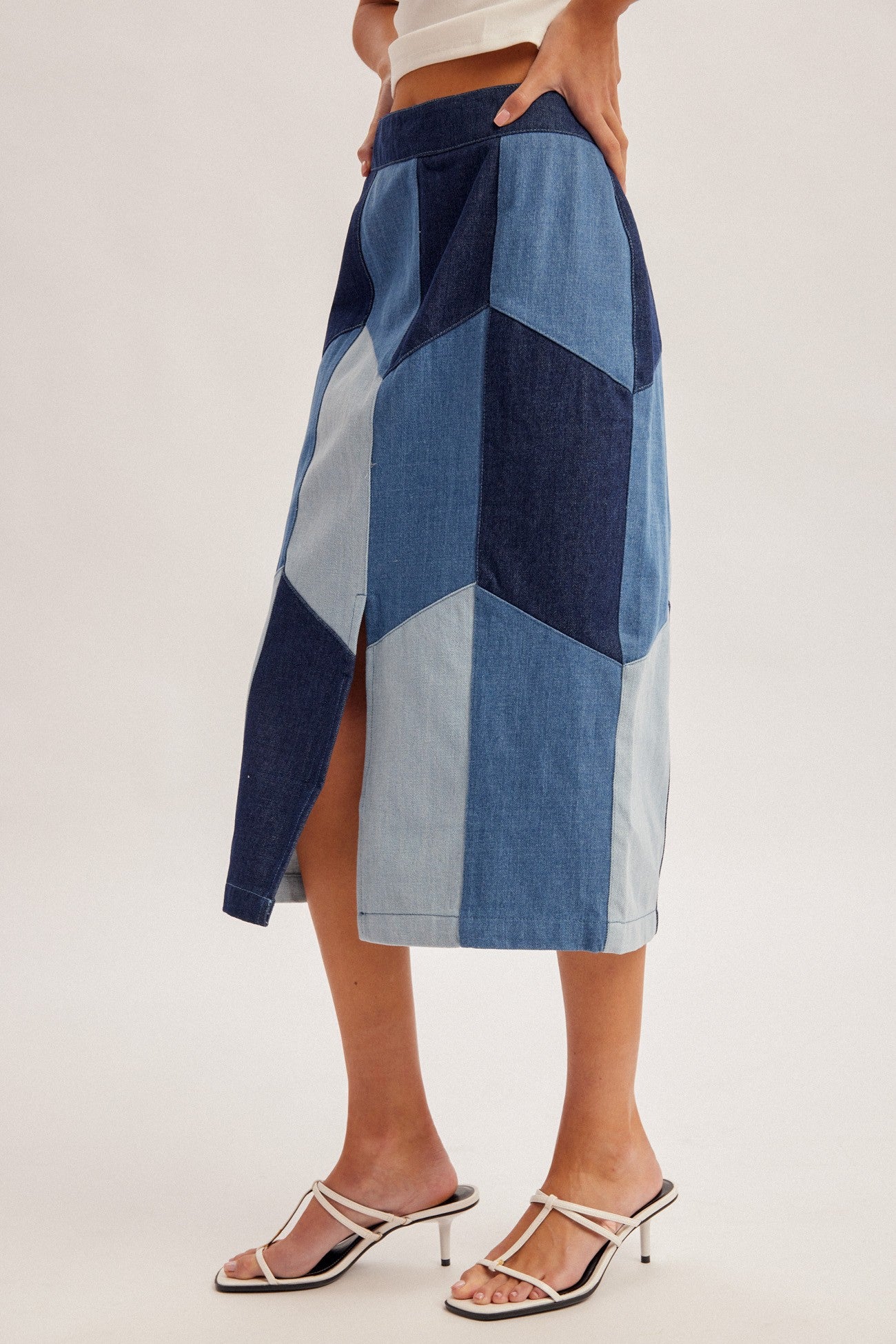 AMANDA PATCH SKIRT