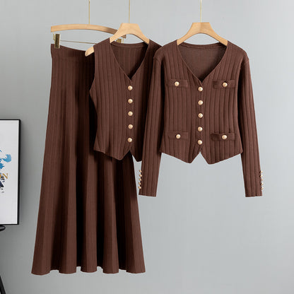 SOPHISTICATED MINIMALIST SET