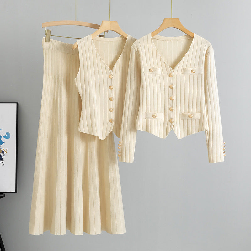 SOPHISTICATED MINIMALIST SET