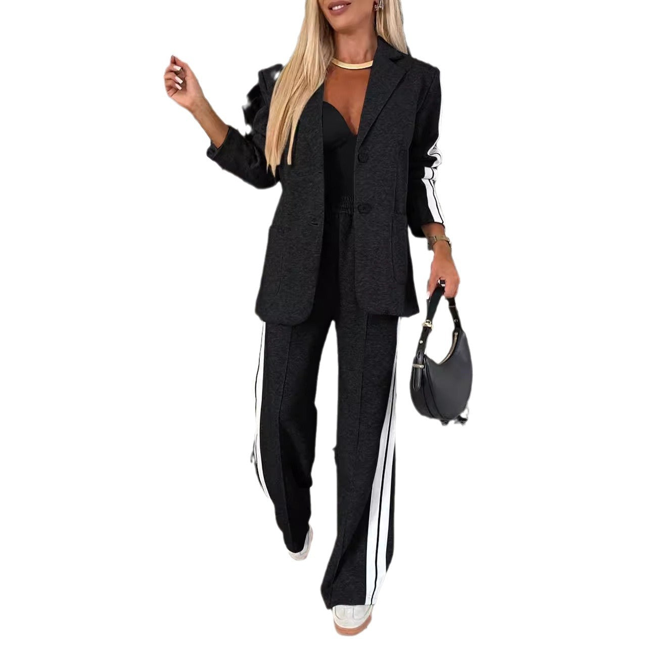 THE SWEATPANTS BLAZER SET