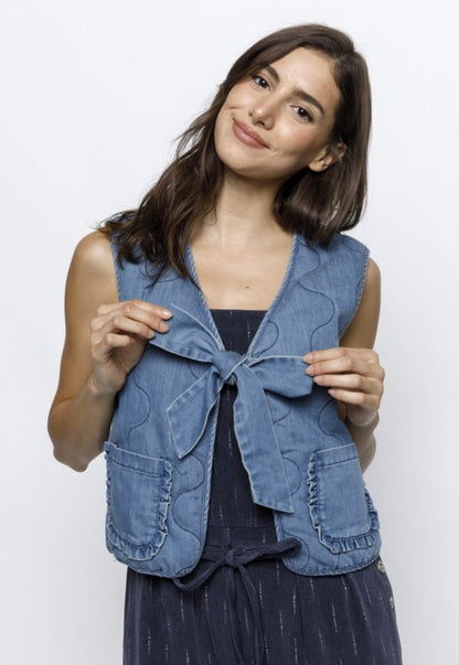 NINA VEST
