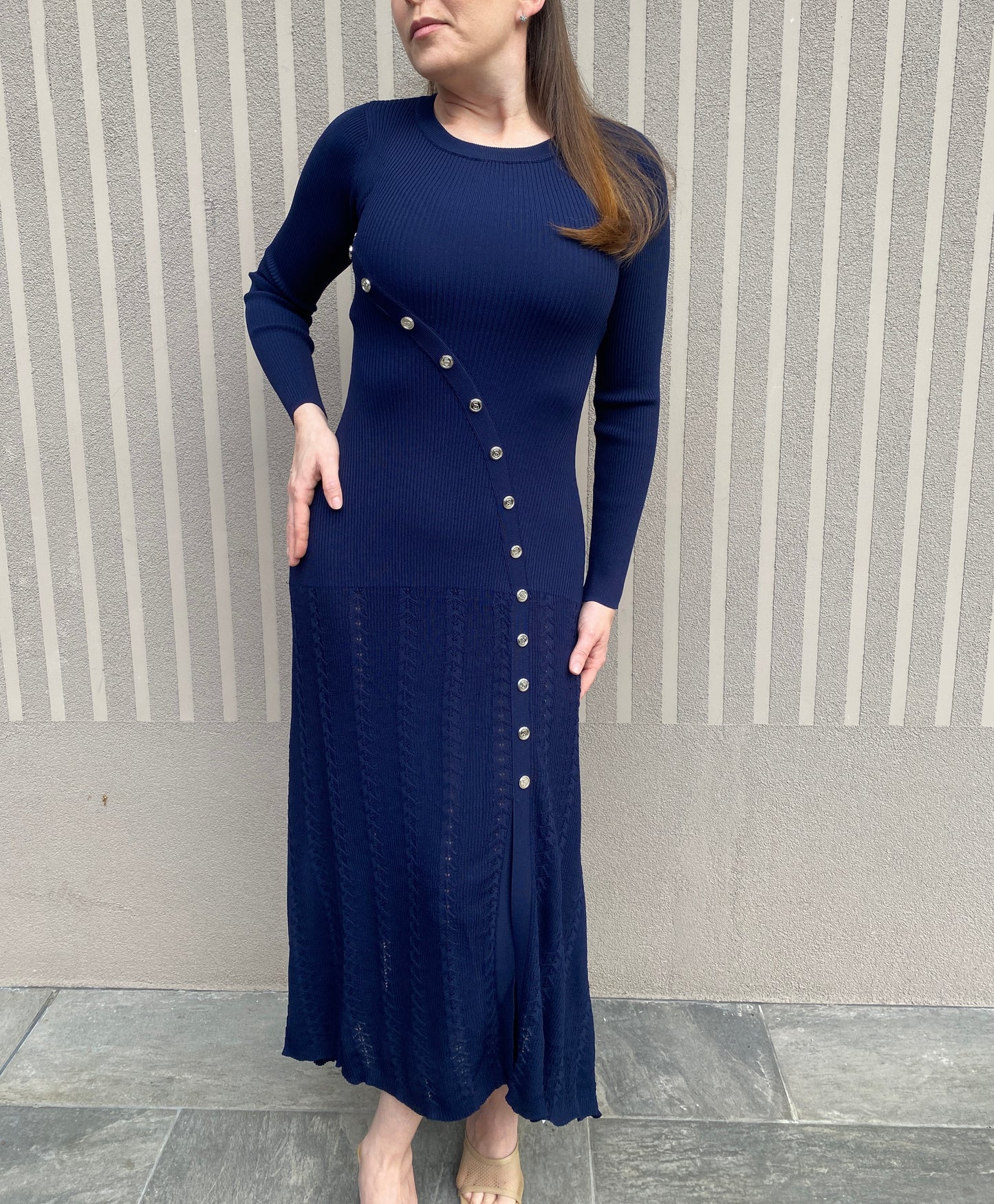 DRESS WITH SPIRAL BUTTONS DRESS
