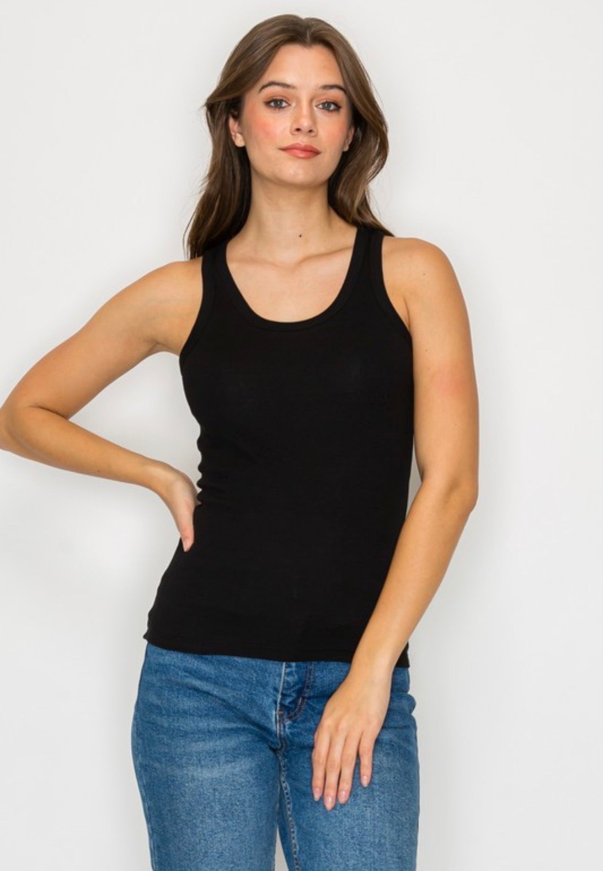 SCOOP NECK TANK TOP
