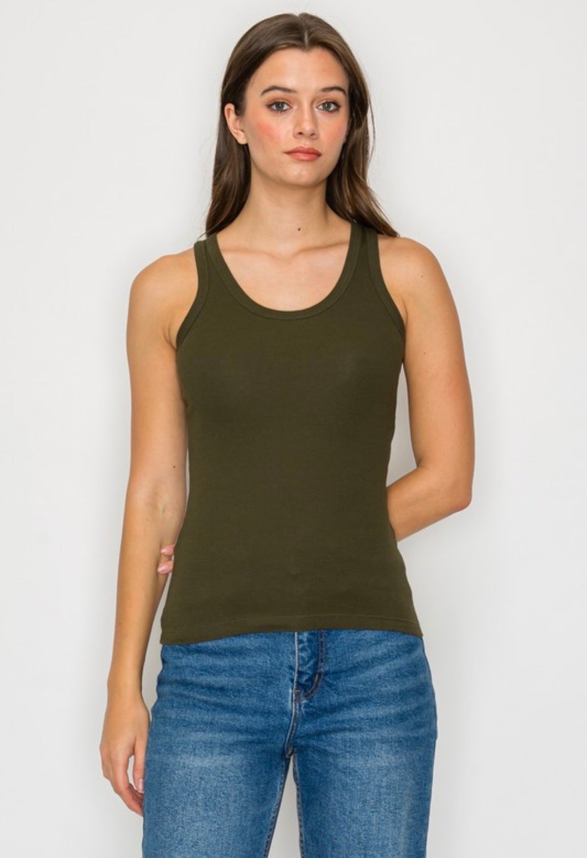 SCOOP NECK TANK TOP