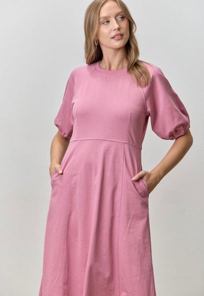 KNIT SLEEVE DRESS