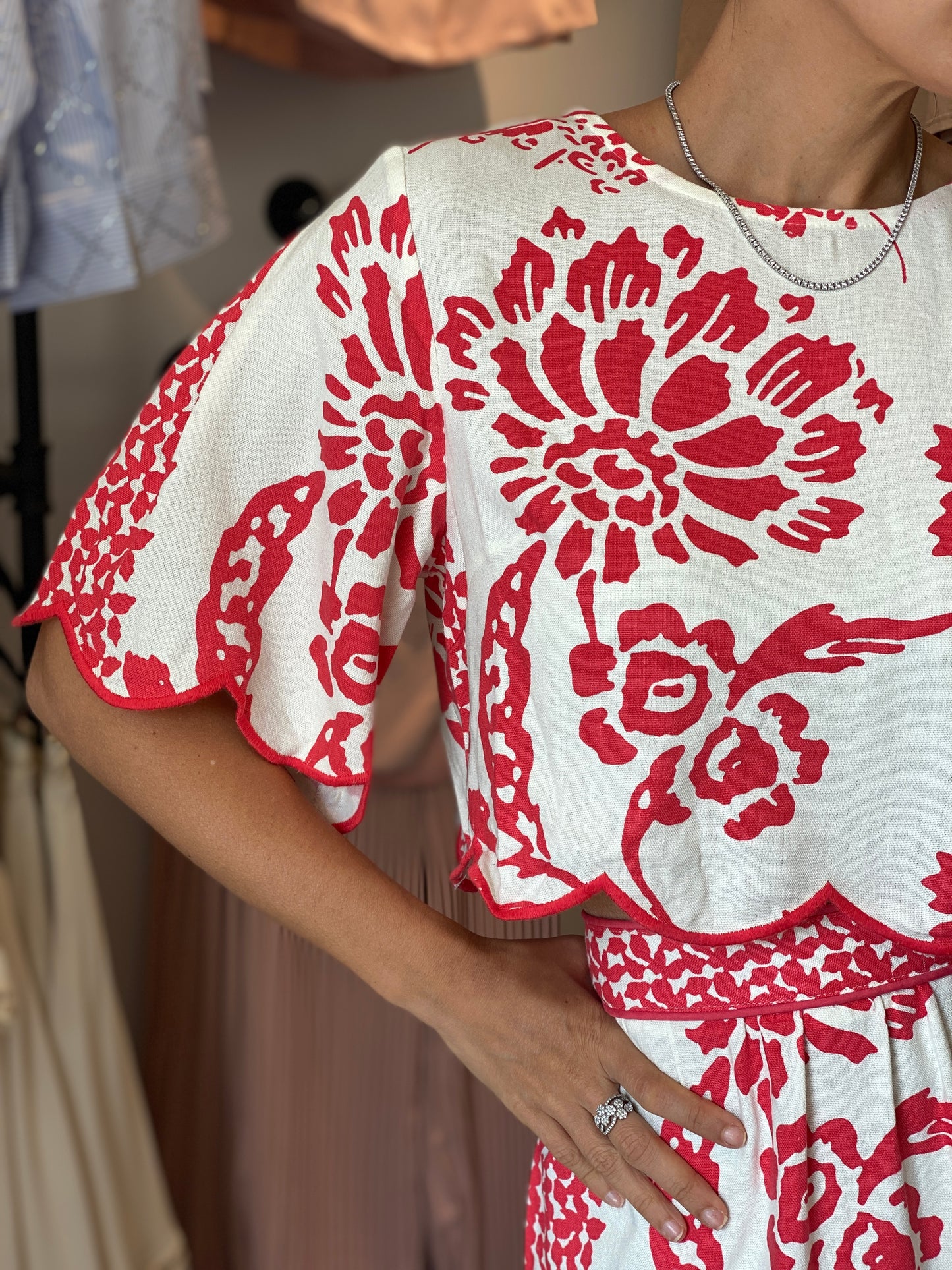 VICTORIA CORAL SET