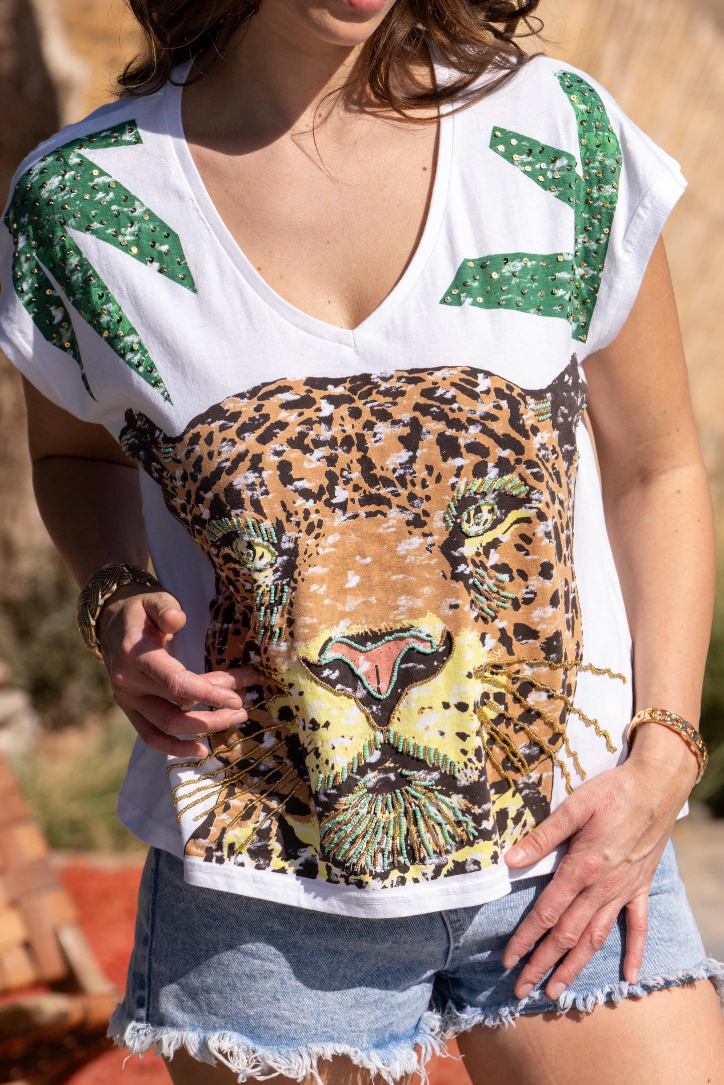 TIGER TOP