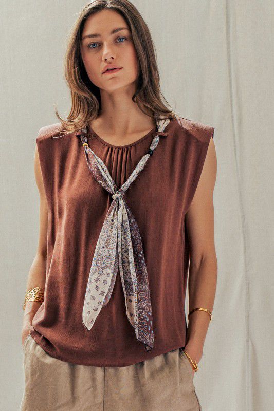 THE SCART TOP